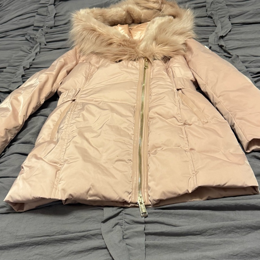 Guess faux fur coat